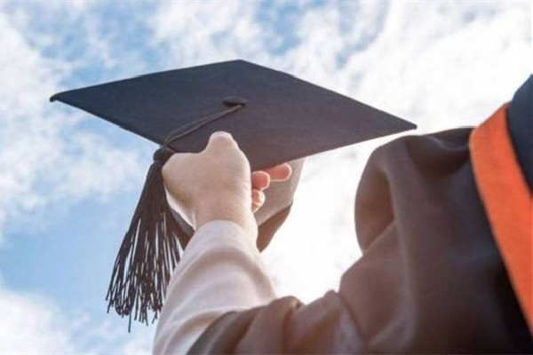 研究生“過(guò)?！绷藛?研究生比例大概是多少