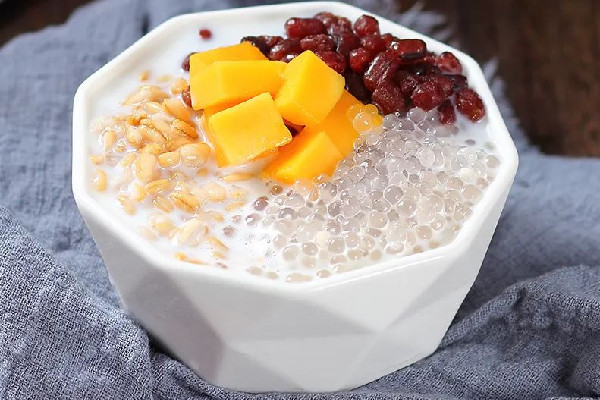 椰奶可以空腹喝嗎 椰奶對身體有害嗎 椰奶可以空腹喝嗎 椰奶對身體有害嗎