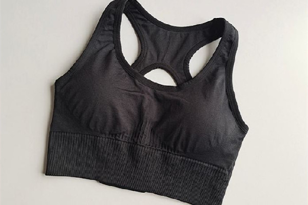 運動內衣有壓迫感正常嗎 運動內衣有束胸效果嗎 運動內衣有壓迫感正常嗎 運動內衣有束胸效果嗎