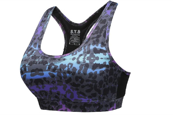 運動內(nèi)衣會顯小嗎 運動內(nèi)衣對胸好嗎 運動內(nèi)衣會顯小嗎 運動內(nèi)衣對胸好嗎