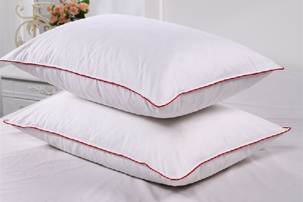 羽絨枕頭有味怎么處理 羽絨枕頭有鴨腥味是怎么回事