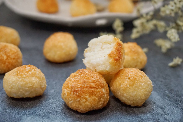 椰蓉是什么東西做的 椰蓉和椰粉一樣嗎 椰蓉是什么東西做的 椰蓉和椰粉一樣嗎