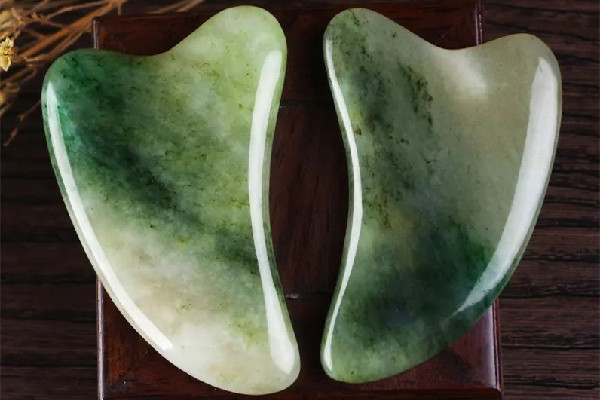 刮痧后要注意什么飲食 刮痧后要多喝水嗎 刮痧后要注意什么飲食 刮痧后要多喝水嗎