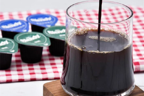 咖啡液和速溶咖啡的區(qū)別 咖啡液是濃縮咖啡嗎 咖啡液和速溶咖啡的區(qū)別 咖啡液是濃縮咖啡嗎