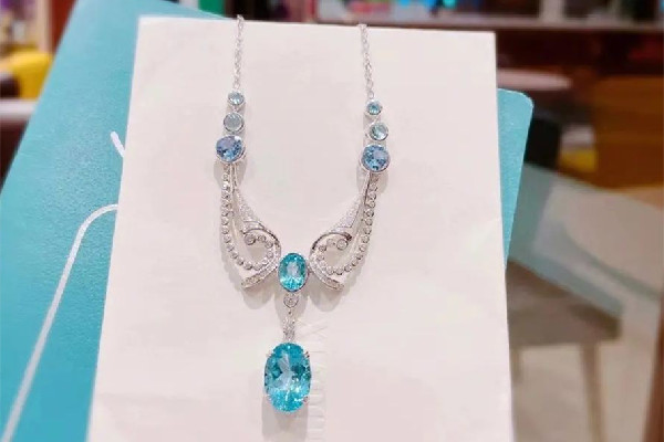 托帕石是什么檔次寶石 托帕石可以造假嗎 托帕石是什么檔次寶石 托帕石可以造假嗎