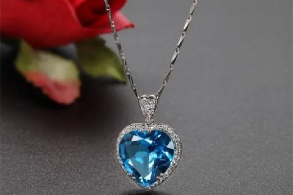 托帕石會越戴越亮嗎 托帕石戴久了會變色嗎 托帕石會越戴越亮嗎 托帕石戴久了會變色嗎