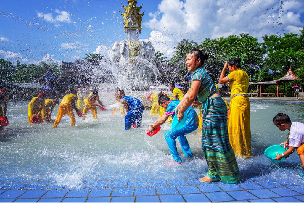 瑞麗通知潑水節(jié)可連休4天 潑水節(jié)是幾月幾日 瑞麗通知潑水節(jié)可連休4天 潑水節(jié)是幾月幾日