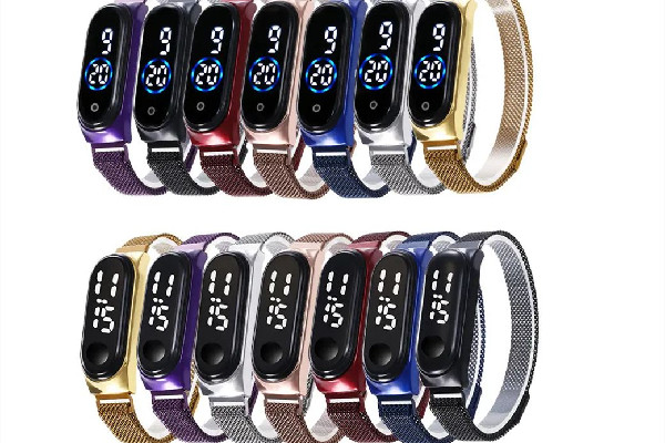 電子手環(huán)要貼膜嗎 電子手環(huán)不亮了怎么辦 電子手環(huán)要貼膜嗎 電子手環(huán)不亮了怎么辦