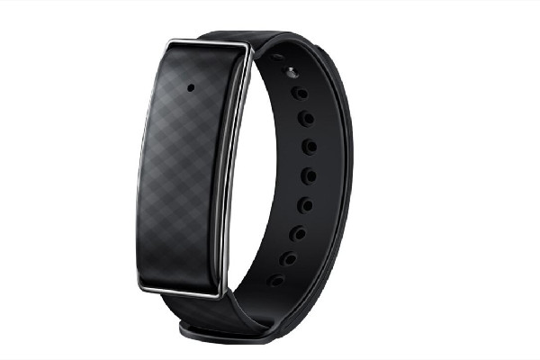 運(yùn)動(dòng)手環(huán)戴在手腕哪個(gè)位置 運(yùn)動(dòng)手環(huán)戴著睡覺有輻射嗎 運(yùn)動(dòng)手環(huán)戴在手腕哪個(gè)位置 運(yùn)動(dòng)手環(huán)戴著睡覺有輻射嗎