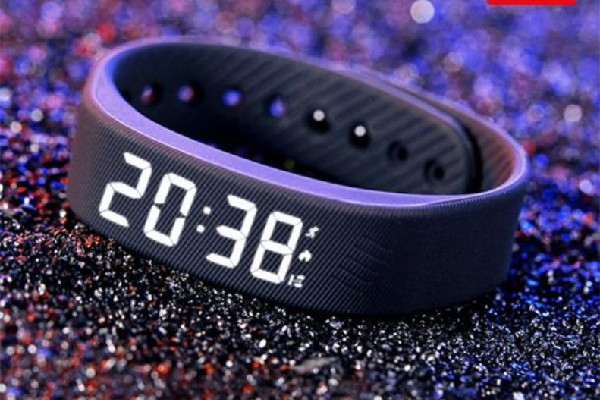 電子手環(huán)怎么充電沒有電子口 電子手環(huán)要連接藍(lán)牙嗎 電子手環(huán)怎么充電沒有電子口 電子手環(huán)要連接藍(lán)牙嗎