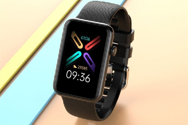 電子手環(huán)要貼膜嗎 電子手環(huán)不亮了怎么辦 電子手環(huán)要貼膜嗎 電子手環(huán)不亮了怎么辦