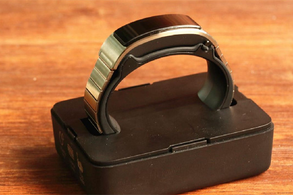 電子手環(huán)有輻射嗎 電子手環(huán)對身體有害嗎 電子手環(huán)有輻射嗎 電子手環(huán)對身體有害嗎