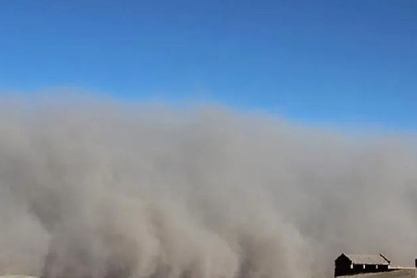 秦嶺一己之力阻擋沙塵暴南下 沙塵暴的形成原因 秦嶺一己之力阻擋沙塵暴南下 沙塵暴的形成原因