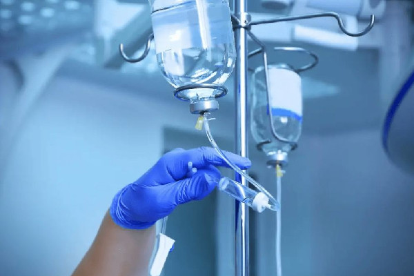 男子在診所輸液后死亡街道回應(yīng) 輸液對身體危害大嗎 男子在診所輸液后死亡街道回應(yīng) 輸液對身體危害大嗎