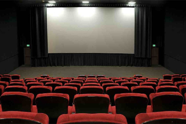 今年五一檔殺瘋了 電影院有沒(méi)有單獨(dú)的包間 今年五一檔殺瘋了 電影院有沒(méi)有單獨(dú)的包間