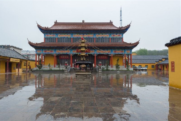 女性去寺廟有什么禁忌 女性去寺廟來例假了怎么辦 女性去寺廟有什么禁忌 女性去寺廟來例假了怎么辦