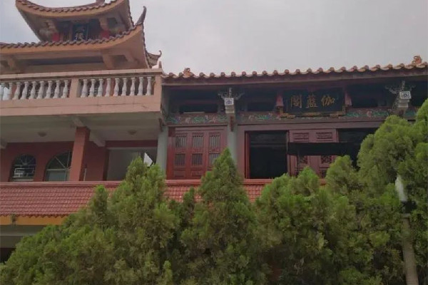 去寺廟是不是每個佛像都需要拜 去寺廟對和尚怎么稱呼 去寺廟是不是每個佛像都需要拜 去寺廟對和尚怎么稱呼