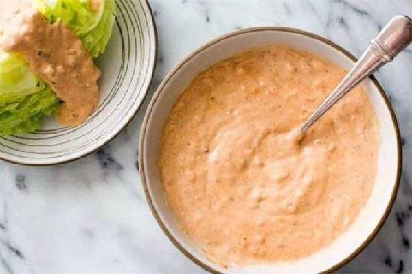 千島醬和沙拉醬的區(qū)別 千島醬和沙拉醬哪個(gè)熱量高 千島醬和沙拉醬的區(qū)別 千島醬和沙拉醬哪個(gè)熱量高