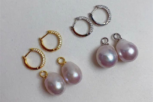 珍珠耳環(huán)是淡水的好還是海水的好 珍珠耳環(huán)哪些款式好看 珍珠耳環(huán)是淡水的好還是海水的好 珍珠耳環(huán)哪些款式好看