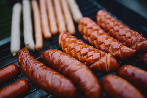 烤腸一根3元兩根5元女子報警稱詐騙 烤腸需要什么調(diào)料