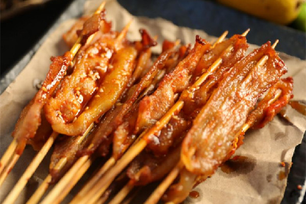 淄博燒烤單店日均售1萬串 燒烤哪里最出名最好吃 淄博燒烤單店日均售1萬串 燒烤哪里最出名最好吃