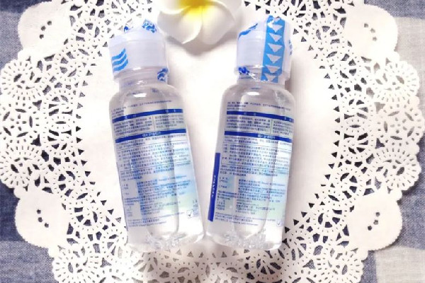 隱形護理液要天天換嗎 隱形護理液要多久換一次 隱形護理液要天天換嗎 隱形護理液要多久換一次