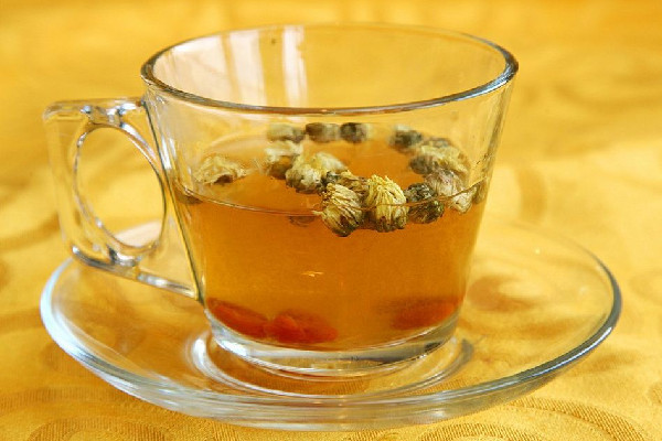 菊花茶適合長期喝嗎 菊花茶多久喝一次好 菊花茶適合長期喝嗎 菊花茶多久喝一次好