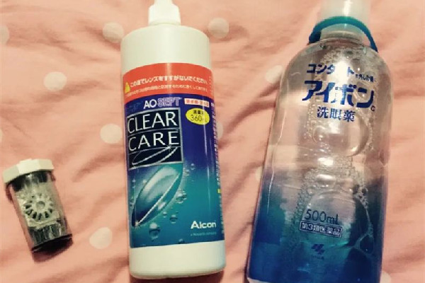 隱形護(hù)理液對(duì)眼睛好嗎 隱形護(hù)理液對(duì)人有害嗎