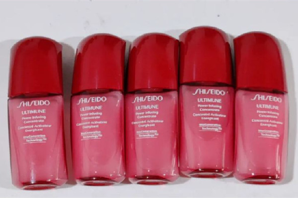 資生堂紅腰子的功效和作用 資生堂紅腰子可以修復(fù)紅血絲嗎 資生堂紅腰子的功效和作用 資生堂紅腰子可以修復(fù)紅血絲嗎