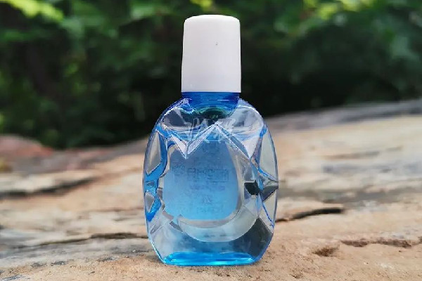 新冠新毒株或致紅眼病該囤眼藥水嗎 眼藥水對紅眼病有幫助嗎