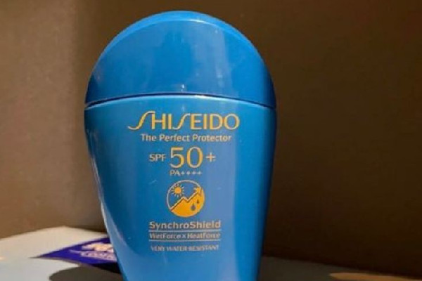 資生堂藍胖子的用法 資生堂藍胖子要搖嗎 資生堂藍胖子的用法 資生堂藍胖子要搖嗎