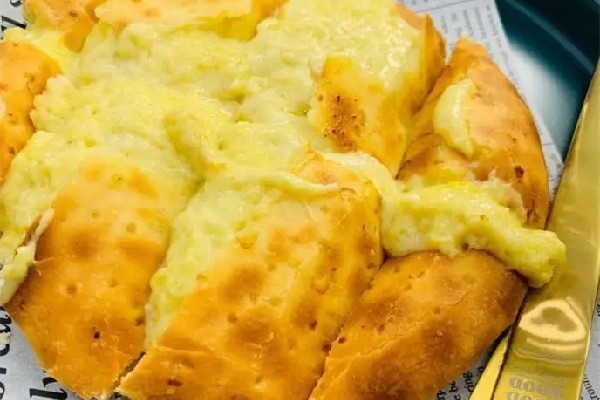 榴蓮餅要烤多長時間 榴蓮餅用什么面粉好吃 榴蓮餅要烤多長時間 榴蓮餅用什么面粉好吃