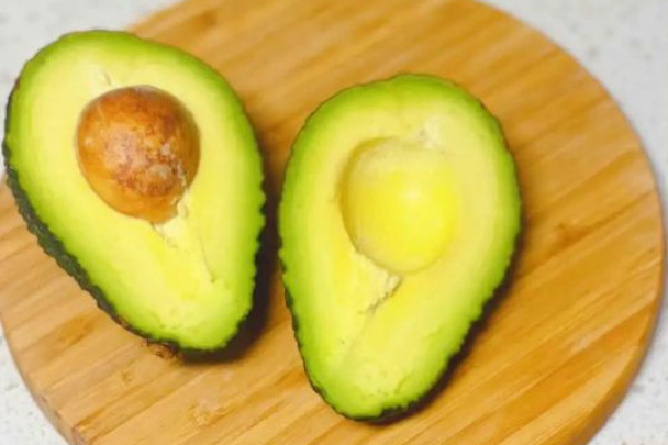 牛油果有什么營養(yǎng)價值和功效 牛油果可以減肥嗎 牛油果有什么營養(yǎng)價值和功效 牛油果可以減肥嗎