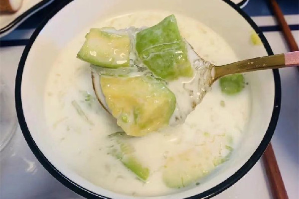 牛油果有豐胸效果嗎 牛油果對(duì)卵巢子宮有好處嗎 牛油果有豐胸效果嗎 牛油果對(duì)卵巢子宮有好處嗎