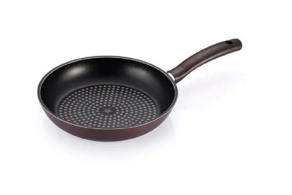 平底鍋什么材質的最好用 平底鍋有蜂窩的好還是沒蜂窩的好