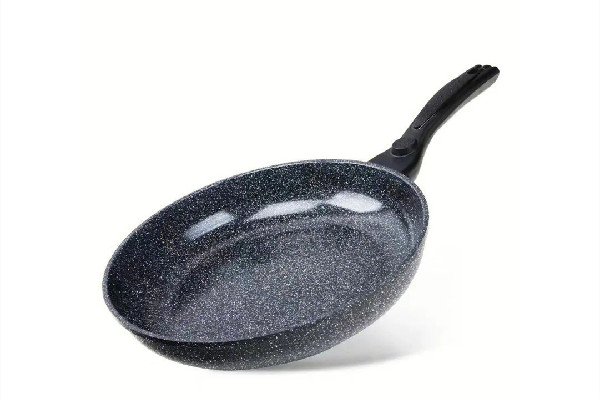 平底鍋什么材質(zhì)的最好用 平底鍋有蜂窩的好還是沒(méi)蜂窩的好