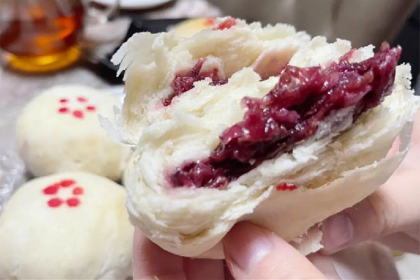 鮮花餅多少錢一盒 鮮花餅是哪里的特產(chǎn) 鮮花餅多少錢一盒 鮮花餅是哪里的特產(chǎn)