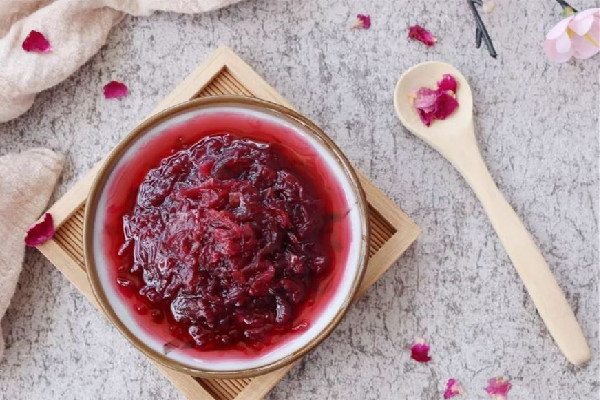 玫瑰花醬的功效和作用 玫瑰花醬可以美白嗎 玫瑰花醬的功效和作用 玫瑰花醬可以美白嗎