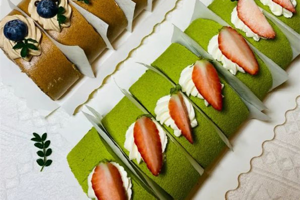 蛋糕卷烤箱溫度和時間 蛋糕卷烤好后要馬上拿出來嗎 蛋糕卷烤箱溫度和時間 蛋糕卷烤好后要馬上拿出來嗎