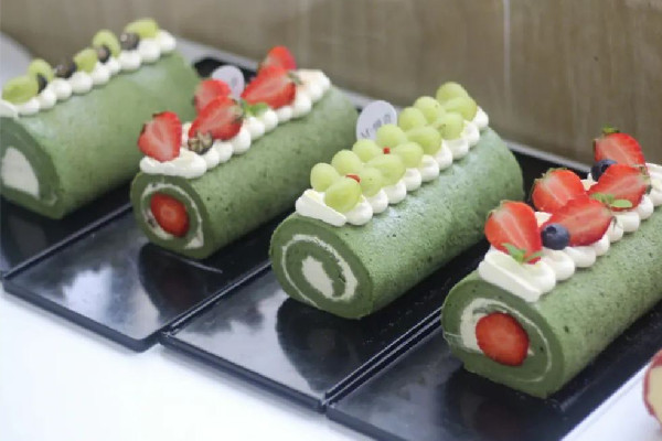 蛋糕卷有點濕吃了沒事吧 蛋糕卷感覺沒有熟透能吃嗎 蛋糕卷有點濕吃了沒事吧 蛋糕卷感覺沒有熟透能吃嗎