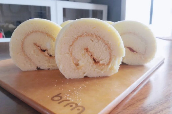 戚風蛋糕的配方與制作 戚風蛋糕有什么面粉 戚風蛋糕的配方與制作 戚風蛋糕有什么面粉