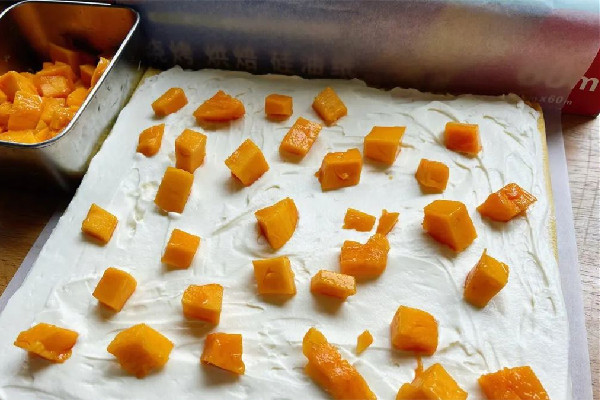 蛋糕卷怎么切最整齊漂亮 蛋糕卷用什么刀切 蛋糕卷怎么切最整齊漂亮 蛋糕卷用什么刀切