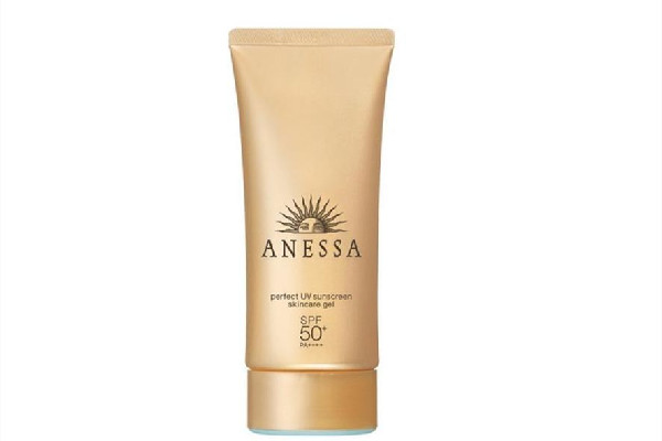 安耐曬有香味是正品嗎 安耐曬會有酒精味嗎 安耐曬有香味是正品嗎 安耐曬會有酒精味嗎