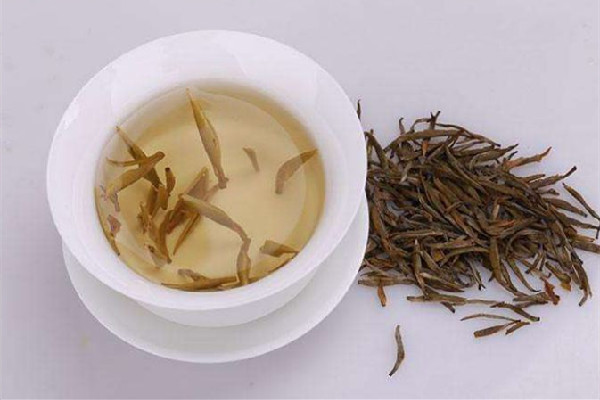 君山銀針可以泡幾次 君山銀針泡多久出湯 君山銀針可以泡幾次 君山銀針泡多久出湯