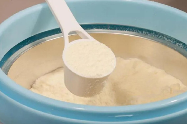 成人奶粉會乳糖不耐受嗎 成人奶粉有沒有營養(yǎng) 成人奶粉會乳糖不耐受嗎 成人奶粉有沒有營養(yǎng)