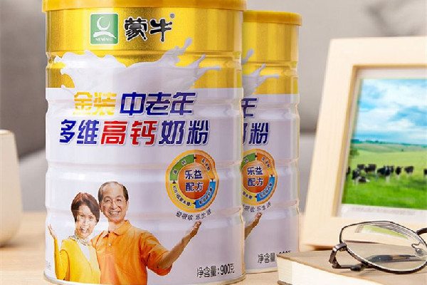 老年奶粉和純牛奶哪個(gè)營養(yǎng)好 老年奶粉和蛋白粉可以一起沖嗎 老年奶粉和純牛奶哪個(gè)營養(yǎng)好 老年奶粉和蛋白粉可以一起沖嗎
