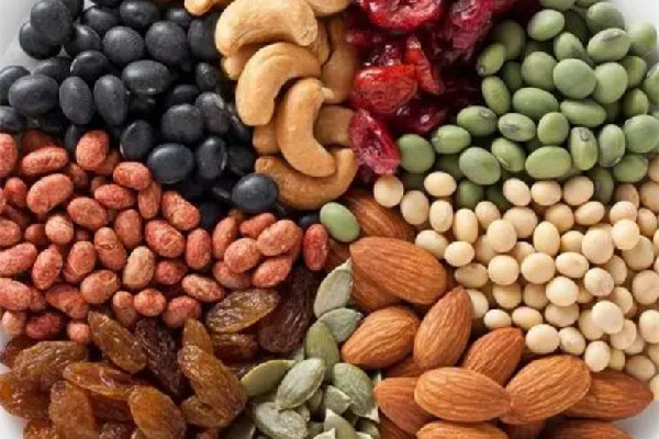 堅果的功效與作用 堅果可以補充哪些營養(yǎng) 堅果的功效與作用 堅果可以補充哪些營養(yǎng)